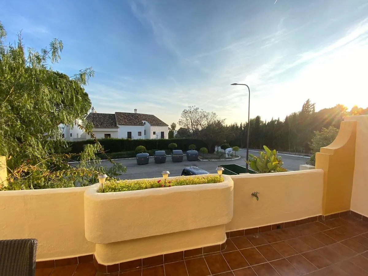 Corona De Nagueles Townhouse - Eaw Homes Marbella 0*,  Španělsko